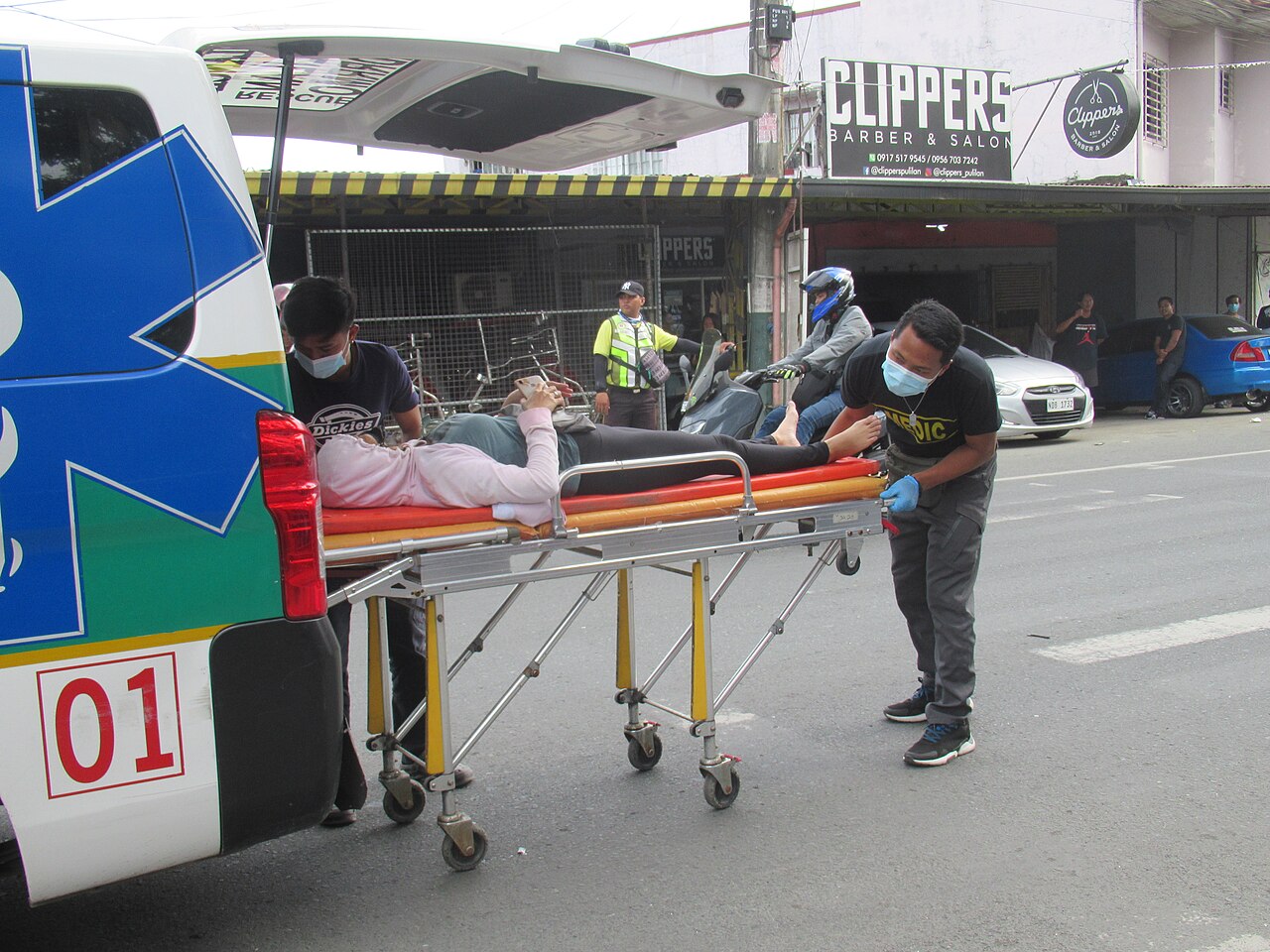 What to Do Before the Ambulance Arrives: An Emergency Guide for Delhi Families